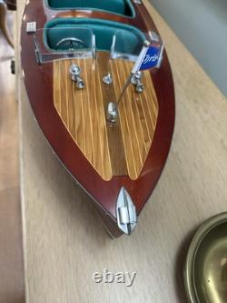 Chris Craft Triple Cockpit Painted Speed Boat Wooden Model 30 X 9.5