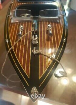 Chris Craft Triple Cockpit Speed Boat 25 Wood Model By Authentic Models