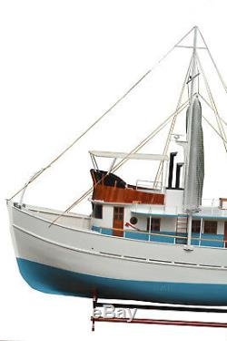 Dickie Walker XXXL Fishing Boat Over 10 Feet Built Wood Model Ship Assembled