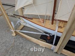 Drexel Heritage Defender Yacht Wood Sail Boat Ship Replica Model Sculpture