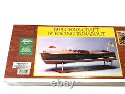 Dumas Boats 1249- 1949 19' Chris Craft Racing Runabout 28- Model Kit