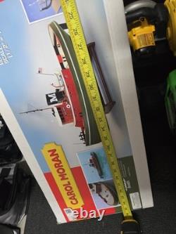 Dumas Boats Carol Moran Tug Kit 1/24 Scale (4+ Foot!)