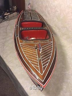 Dumas Chris-Craft Runabout Remote Control Boat Astro-21 Motor 1938 Model #1241