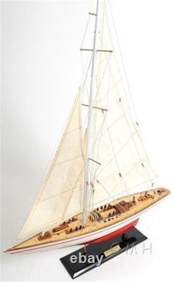 ENDEAVOUR Yacht 24 inch Painted Wooden Model Boat G2U