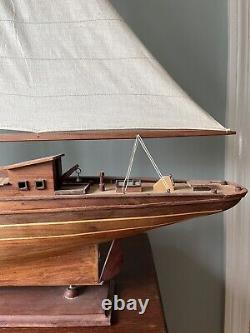 Endeavour America's Cup J Class Yacht Wood Model 32 Boat Sailboat Beautiful