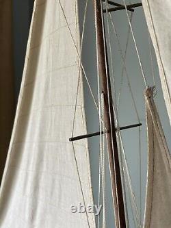 Endeavour America's Cup J Class Yacht Wood Model 32 Boat Sailboat Beautiful