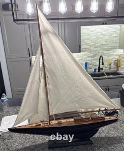 Fine Quality Planked Display Model Sailboat Sloop 33L 37T With Brass Fittings