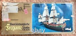 Graupner Model Boat 2131 Fregate Brandenbergische, Prussian Frigate, Berlin AD