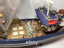 Great Briton or French coastal trawler Boat Wooden Fishing Model 18 Assembled