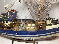 Great Briton or French coastal trawler Boat Wooden Fishing Model 18 Assembled
