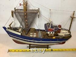 Great Briton or French coastal trawler Boat Wooden Fishing Model 18 Assembled