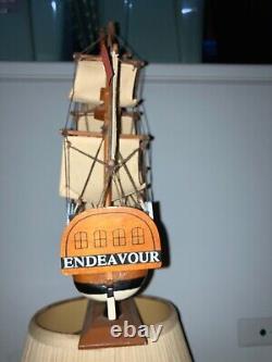 H. M. S ENDEAVOUR, Boat model, boat, blue, white, brown, replica