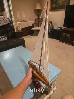 Handcrafted Model Yacht, SHAMROCK V replica. Elegant nautical display