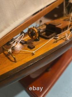 Handcrafted Model Yacht, SHAMROCK V replica. Elegant nautical display