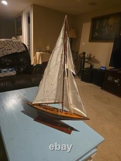 Handcrafted Model Yacht, SHAMROCK V replica. Elegant nautical display