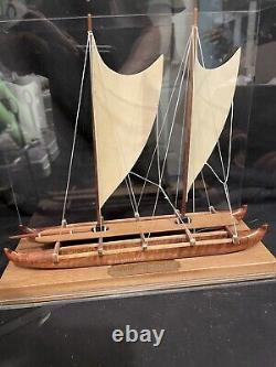 Hawaiian Voyaging Outrigger Canoe Koa Wood Model Traditional Sailing Boat/Case