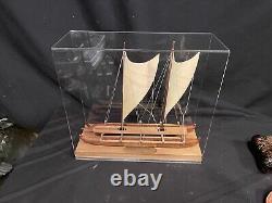 Hawaiian Voyaging Outrigger Canoe Koa Wood Model Traditional Sailing Boat/Case