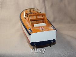 Interesting Chris Craft RUNABOUT Display Model Wood Boat