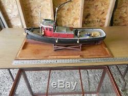 JIM WILDER SAN FRANCISCO Model TUG Boat + Display Case MAINE COAST ESTATE LQQK