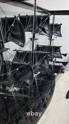 Johnny Depp as Jack Sparrow display Ship Old Modern Handicrafts Black Pearl