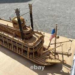 King of the Mississippi Paddle Steamer 180 Artesania Latina Wood model Vintage