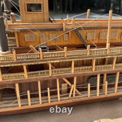 King of the Mississippi Paddle Steamer 180 Artesania Latina Wood model Vintage