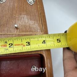 Lilliput Gordie model barrel back speedboat W stand Chris Craft Style Electric