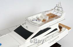 Luxurious Viking Sport Cruiser Yacht 36 Built Ship Wood Model Boat Assembled