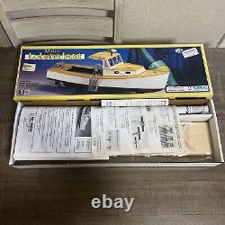 MAINE LOBSTER BOAT Wood Display Model Kit MIDWEST PRODUCTS #991 RARE