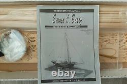 MODEL SHIPWAYS EMMA C. BERRY SMACK 132 Scale wood model kit