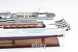 Majesty of the Seas Royal Caribbean Cruise Ship Wooden Model 31 Built Boat New