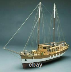 Mantua Model 753 Trotamares, motor Schooner boat, 143 kit