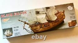 Mantua Model 768 Black Falcon Pirate Ship Plank on Bulkhead Scale 1100