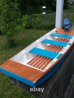 Model Boat wood K&O toy outboard motor scale Jon Boat