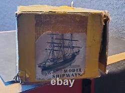 Model Shipways 1851 Flying Fish Clipper Ship 196 Wood Hull Model Kit Boat 1953