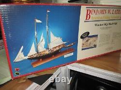 Model Shipways BENJAMIN LATHAM 148 SCALE WOODEN KIT No. 2109NEW in THE BOX