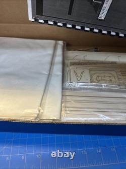 Model Shipways BLUENOSE CANADIAN SCHOONER 164 SCALE