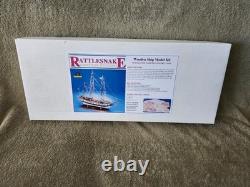 Model Shipways RATTLESNAKE US PRIVATEER 164 SCALE