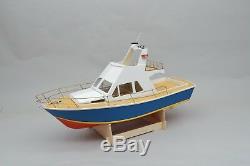 Model boat kit cabin cruiser / sport fishing boat wooden build with free motor