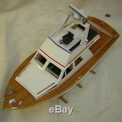 Model boat kit cabin cruiser / sport fishing boat wooden build with free motor