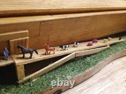 Noah's Ark Model 25 Inch