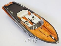 RIVA ISEO Boat 29 (74 cm long) Wood Model