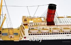 RMS Berengaria Ocean Liner Handmade Wooden Ship Model 39