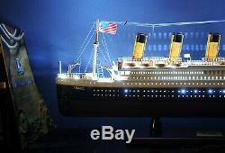 RMS Titanic Cruise Ship LED Lights 32 Ocean Liner Wood Model Boat Assembled