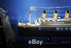 RMS Titanic Cruise Ship LED Lights 32 Ocean Liner Wood Model Boat Assembled