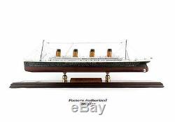 RMS Titanic Cruise Ship Ocean Liner 30.1/4 Wood Model Boat Assembled