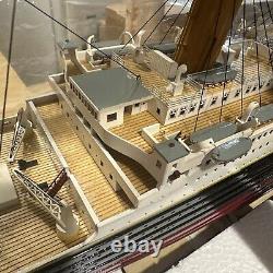 RMS Titanic White Star Line Cruise Ship Model 40 Museum Quality OLO47 W Lights