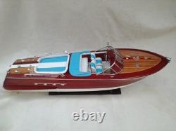 Riva Aquarama Lamborghini 26 White-blue Quality Model Boat L70