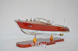 Riva Ariston Speed Boat 21 Red and White Wooden Model Boat