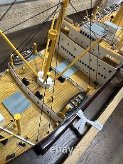 SS Duchess of Bedford Ocean Liner Steam Ship Model 36 Long, Museum Quality, NEW
